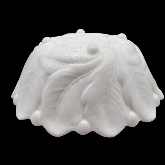 Indiana Glass Wild Rose Bowl Milk Glass Patterned Serving Bowl Vintage - Picture 5 of 9